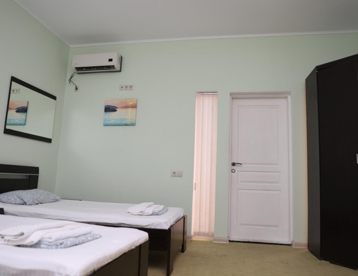 Номер стандарт комфорт с 2 односпальными кроватями - Отель «Пальма» Пицунда